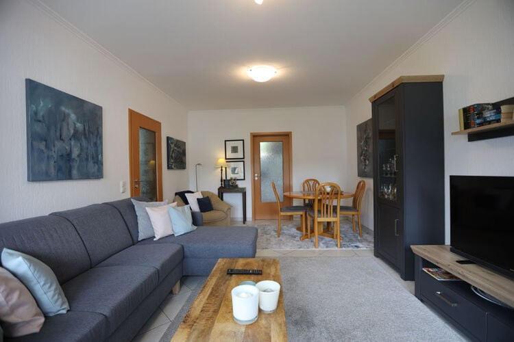 Holiday Flat With Idyllic Garden In Daun Exterior foto